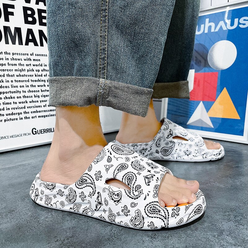 2023 Fashion Man Graffiti Design Neutral Cool Shoes Massage Bumpy Insoles Men Single Band EVA Slipper Non-Slip Shoe Women Sandal